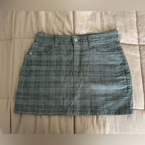 American eagle skirt, size 6